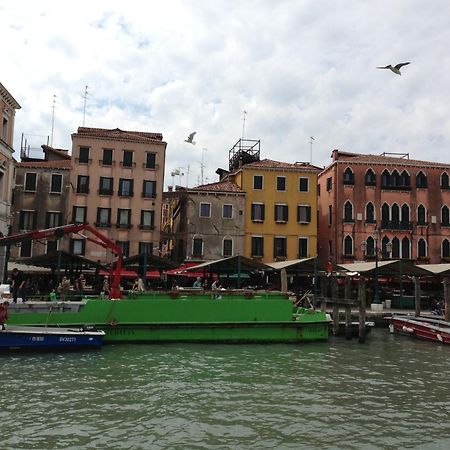 Ca Palazzo Apartment Venesia Bagian luar foto