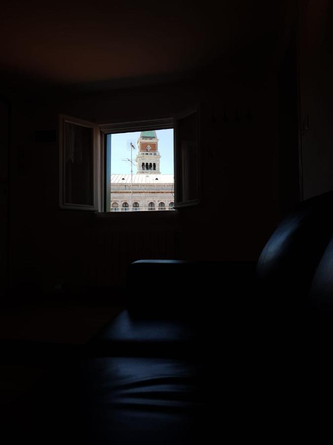 Ca Palazzo Apartment Venesia Bagian luar foto